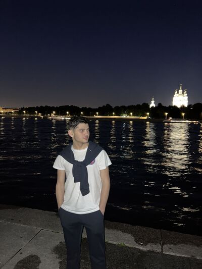  -,   Gabriel, 20 ,   ,   
