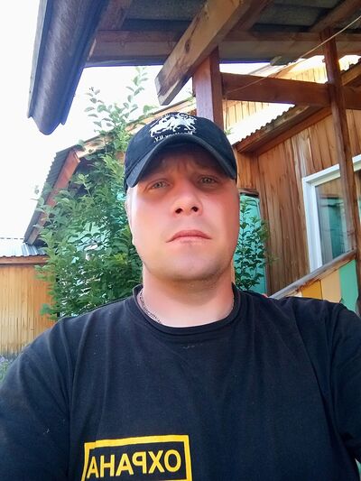  ,   Andrei, 40 ,     , c 