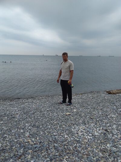  ,   Vova, 42 ,   
