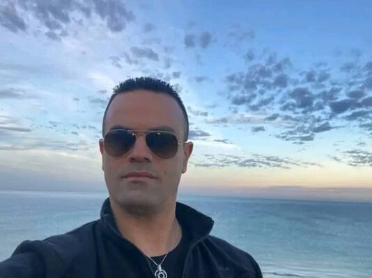  ,   Leonard mich, 54 ,   ,   
