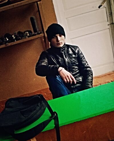  ,   Makson, 27 ,   ,   , c 