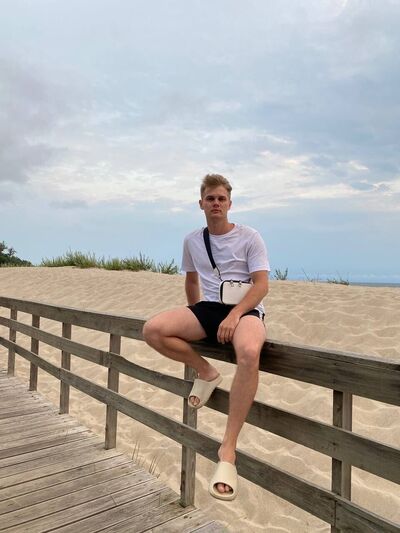  -,   Vladislav, 25 ,   ,   