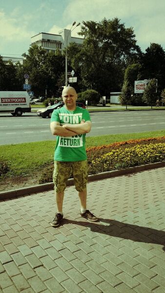  ,   Andrey, 40 ,   