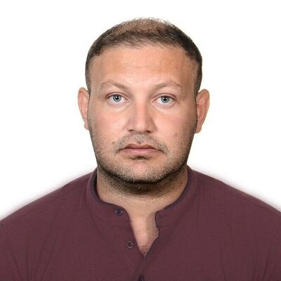  ,   Fadi, 37 ,   ,   