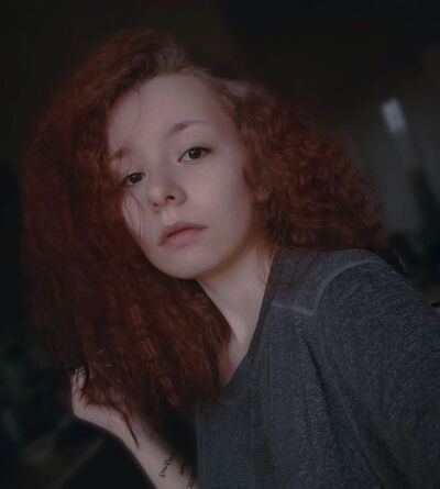  ,   Victorianna, 22 ,   ,   