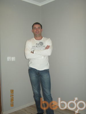  ,   Aleksanr, 39 ,   