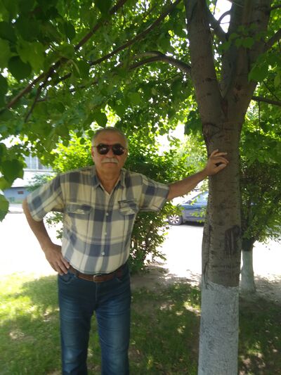  ,   , 70 ,   c 