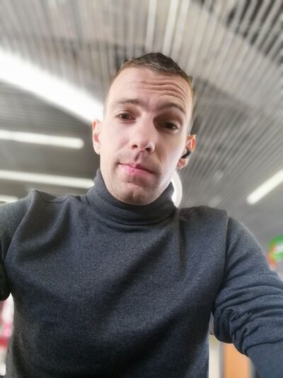  ,   Igor, 33 ,     , c 