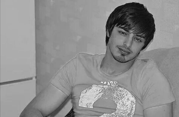  ,   Aziz, 27 ,   ,   , 