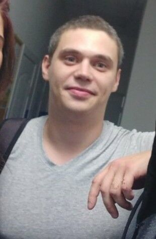  19355202  MrGreen, 33 ,    