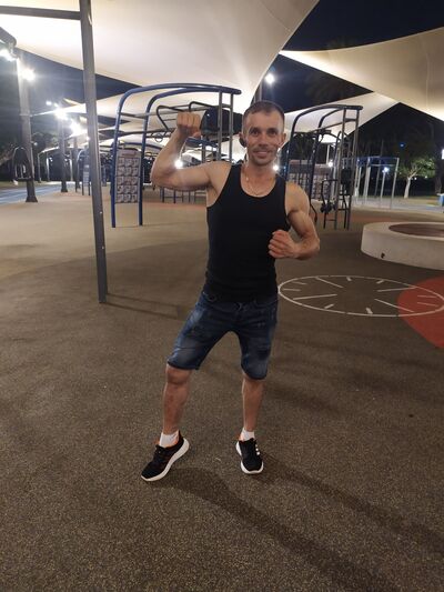  ,   Gheorghe, 42 ,   ,   
