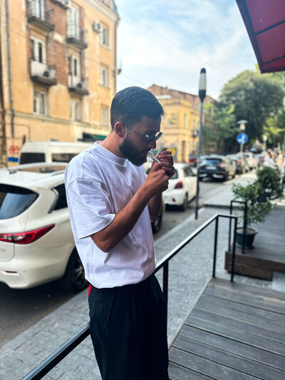  ,   Levan, 27 ,   ,   
