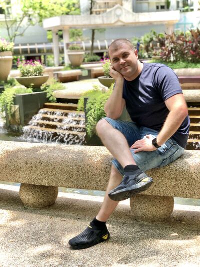  ,   Dmitri, 42 ,   ,   , c , 