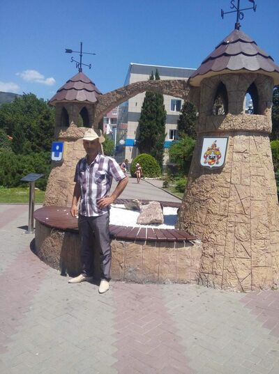  ,   Mark, 61 ,  