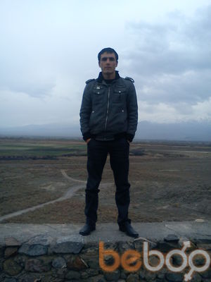  ,   Andranik, 40 ,   