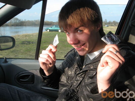  ,   Hochy, 32 ,   
