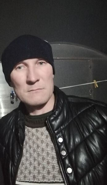   ,   Alex, 47 ,   ,   
