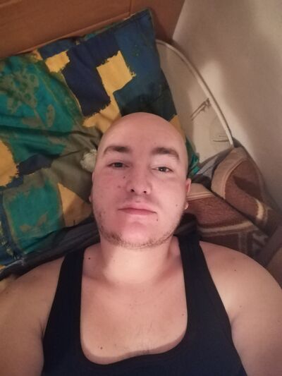  ,   Albert, 37 ,   ,   