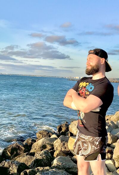  ,   Sandor, 33 ,   ,   