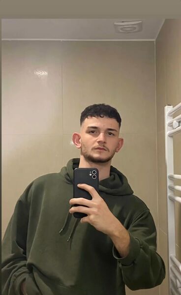  ,   Eren, 24 ,   ,   