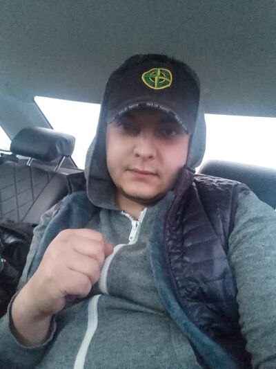  ,   Tim, 29 ,   ,   