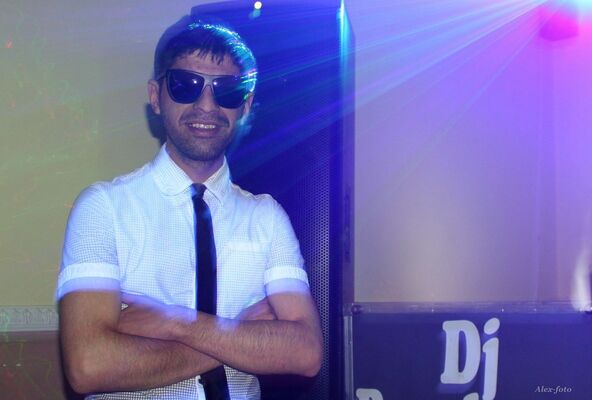  ,   Djamal, 35 ,     , c 