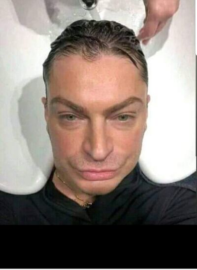  ,   Sandro, 28 ,   ,   , c 