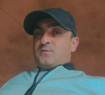  ,   Narek, 36 ,   ,   