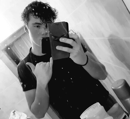  ,   Dima, 22 ,   ,   