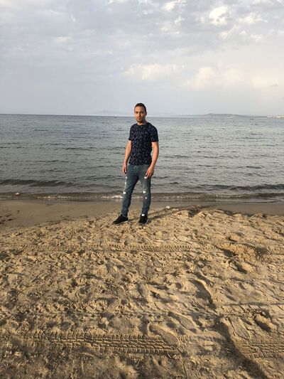  ,   Hichem, 39 ,   ,   , c 