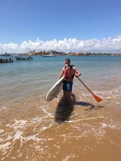  ,   Alex, 33 ,   