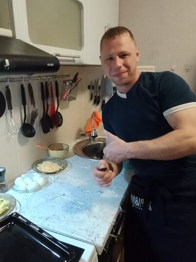  ,   Oleg, 39 ,   ,   , c , 