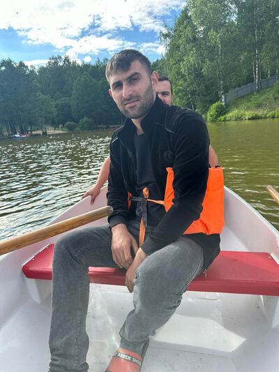  ,   Robert, 32 ,   ,   
