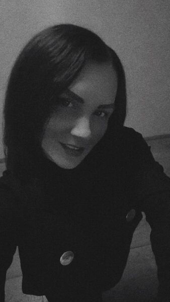  ,   Lesia, 39 ,   ,   