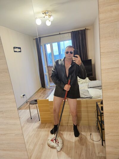  ,   Anatolijs, 51 ,   ,   , c , 