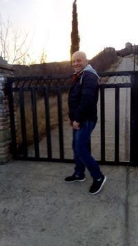  ,   Robi, 42 ,   