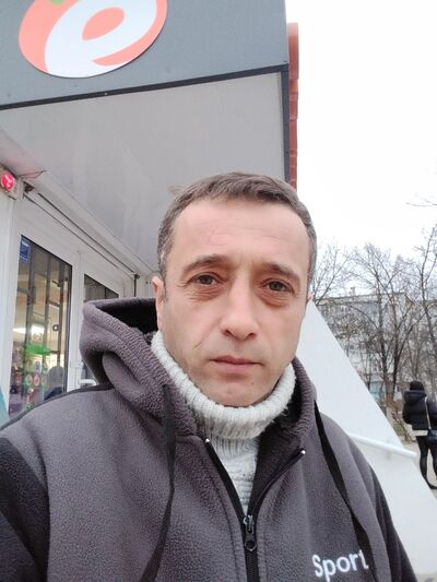  ,   Ruslan, 45 ,   ,   