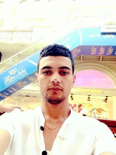  ,   Shoxrux, 33 ,   ,   , c 