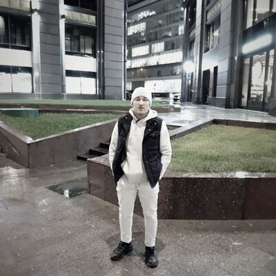  ,   Sasha, 26 ,   ,   