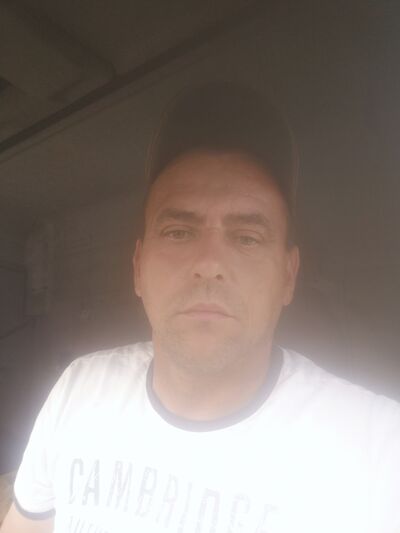  ,   Evgeny, 41 ,   c 