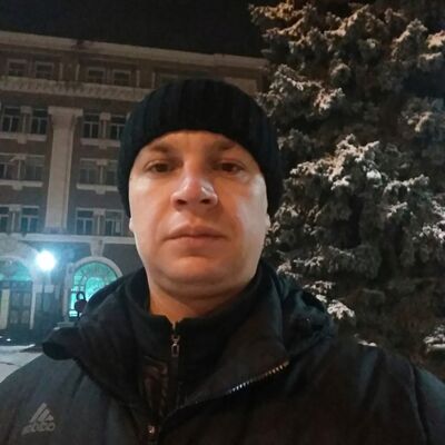 ,   Alex, 43 ,   ,   , c 