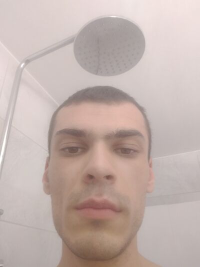  ,   Robert, 28 ,   ,   