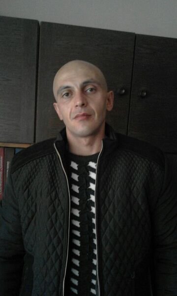  ,   Hayk, 46 ,   ,   , c 