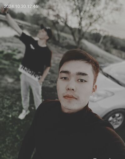  ,   Oybek, 22 ,   ,   