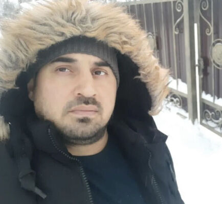  ,   Kenan, 44 ,   ,   , c 
