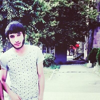  ,   Vardan, 27 ,   ,   