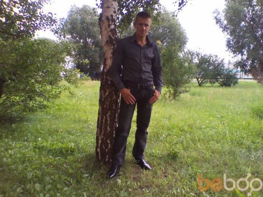  ,   Viktor, 49 ,     , c 