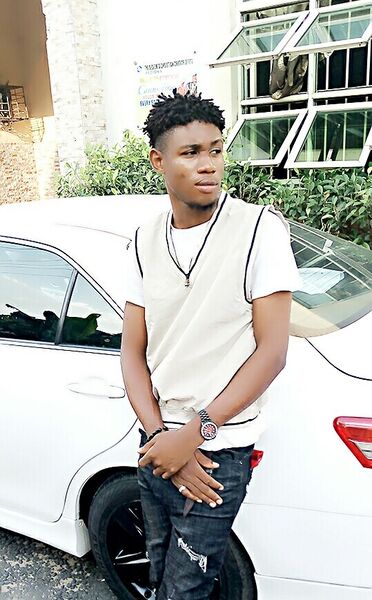  Lagos,   Innocent, 32 ,   ,   , c 