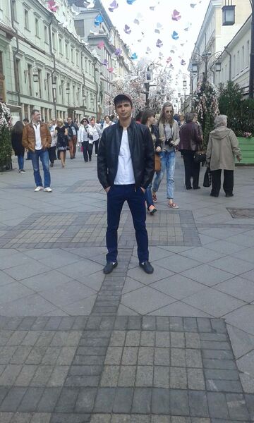  ,   Bobojon, 30 ,   ,   