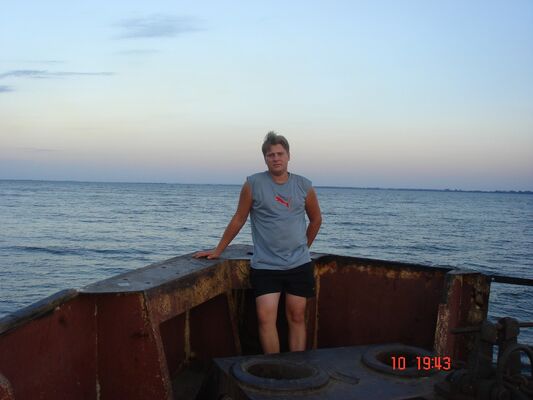  ,   Dmitrij, 42 ,   ,   , c 